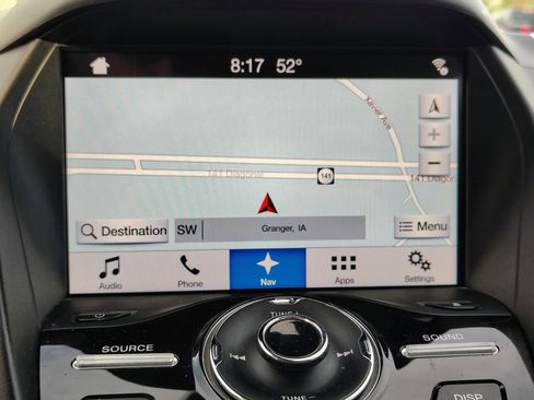 Used 2017 Ford Escape Titanium FWD image 3