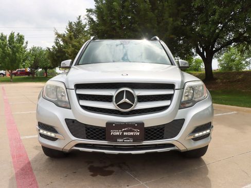 Used 2014 Mercedes-Benz GLK 350 2WD w/ Premium 1 Package image 2
