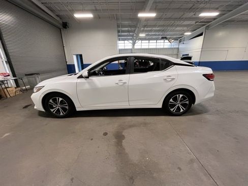 Used 2022 Nissan Sentra SV image 6