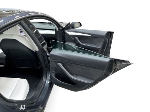 Certified 2023 Tesla Model 3 Standard Range RWD image 12