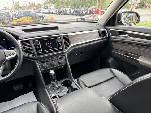 Used 2022 Volkswagen Atlas SE AWD/4WD image 25