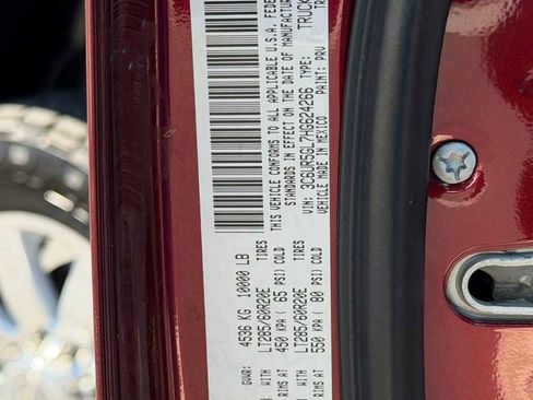 Used 2017 RAM 2500 Longhorn w/ Convenience Group image 31