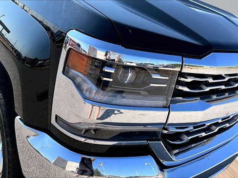Used 2018 Chevrolet Silverado 1500 LTZ w/ Texas Edition AWD/4WD image 27