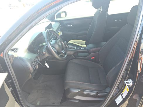 Used 2023 Honda HR-V Sport image 14