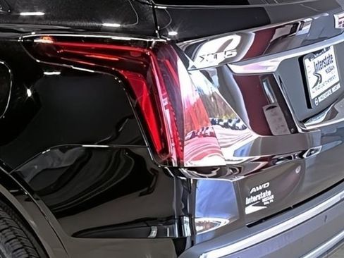 Used 2022 Cadillac XT5 Premium Luxury AWD/4WD image 10