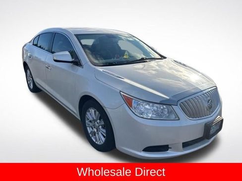 Used 2010 Buick LaCrosse CX image 1