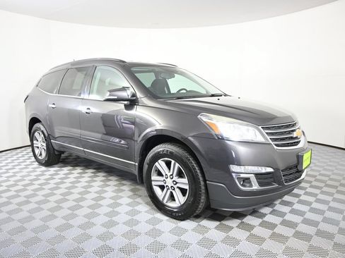 Used 2017 Chevrolet Traverse LT AWD/4WD image 9