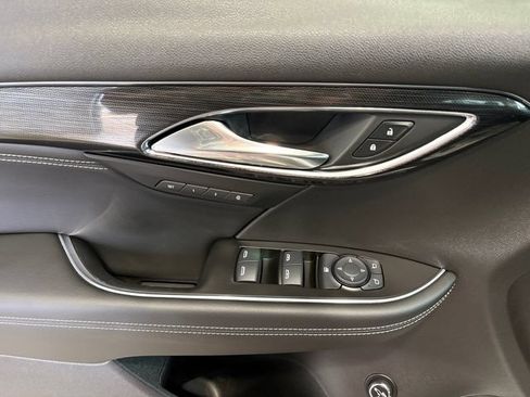 Used 2023 Buick Envision Essence w/ Sport Touring Package AWD/4WD image 16
