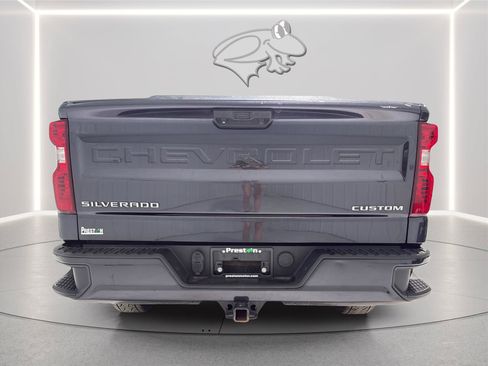 Used 2022 Chevrolet Silverado 1500 Custom AWD/4WD image 11