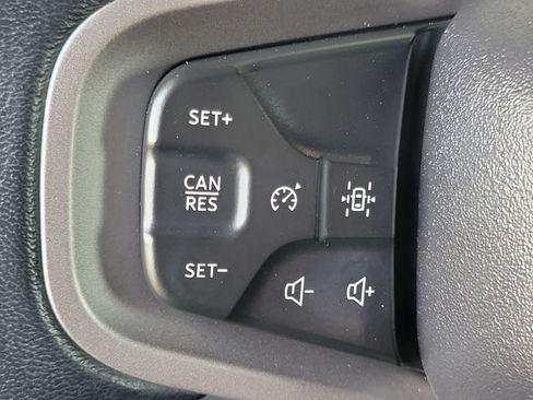 Used 2023 Ford Bronco Outer Banks w/ Sasquatch Package AWD/4WD image 8