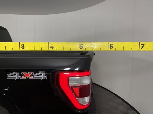 Used 2023 Ford F150 Lariat w/ Equipment Group 502A High image 9