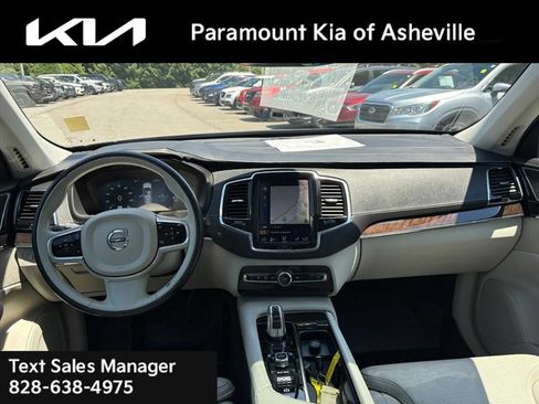 Used 2017 Volvo XC90 T8 Inscription w/ Vision Package AWD/4WD image 7