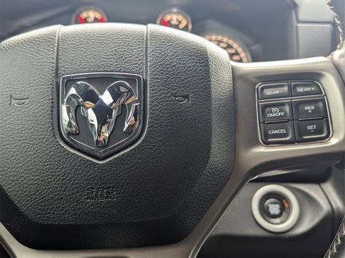 Used 2018 RAM 1500 Limited image 14