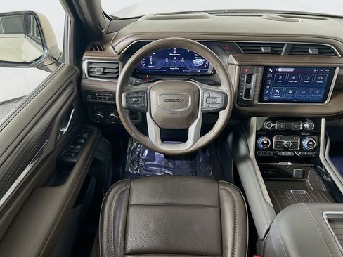 Used 2023 GMC Yukon XL Denali w/ LPO, Floor Liner Package image 24