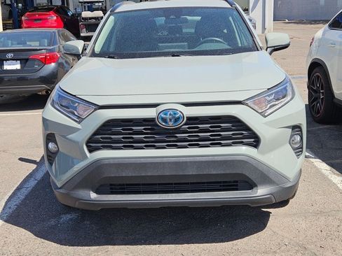 Used 2021 Toyota RAV4 XLE w/ Carpet Mat Package (TMS) AWD/4WD image 2