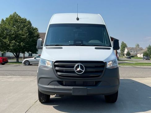 New 2025 Mercedes-Benz Sprinter 2500 image 41
