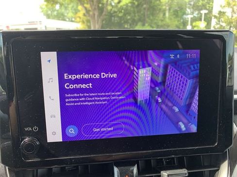 Used 2025 Toyota Corolla LE image 23