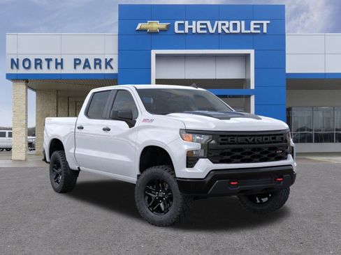 New 2026 Chevrolet Silverado 1500 Custom Trail Boss w/ LPO, Dark Essentials Package image 1