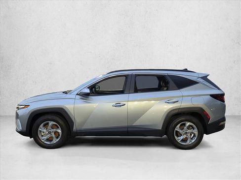 Used 2024 Hyundai Tucson SEL FWD image 9