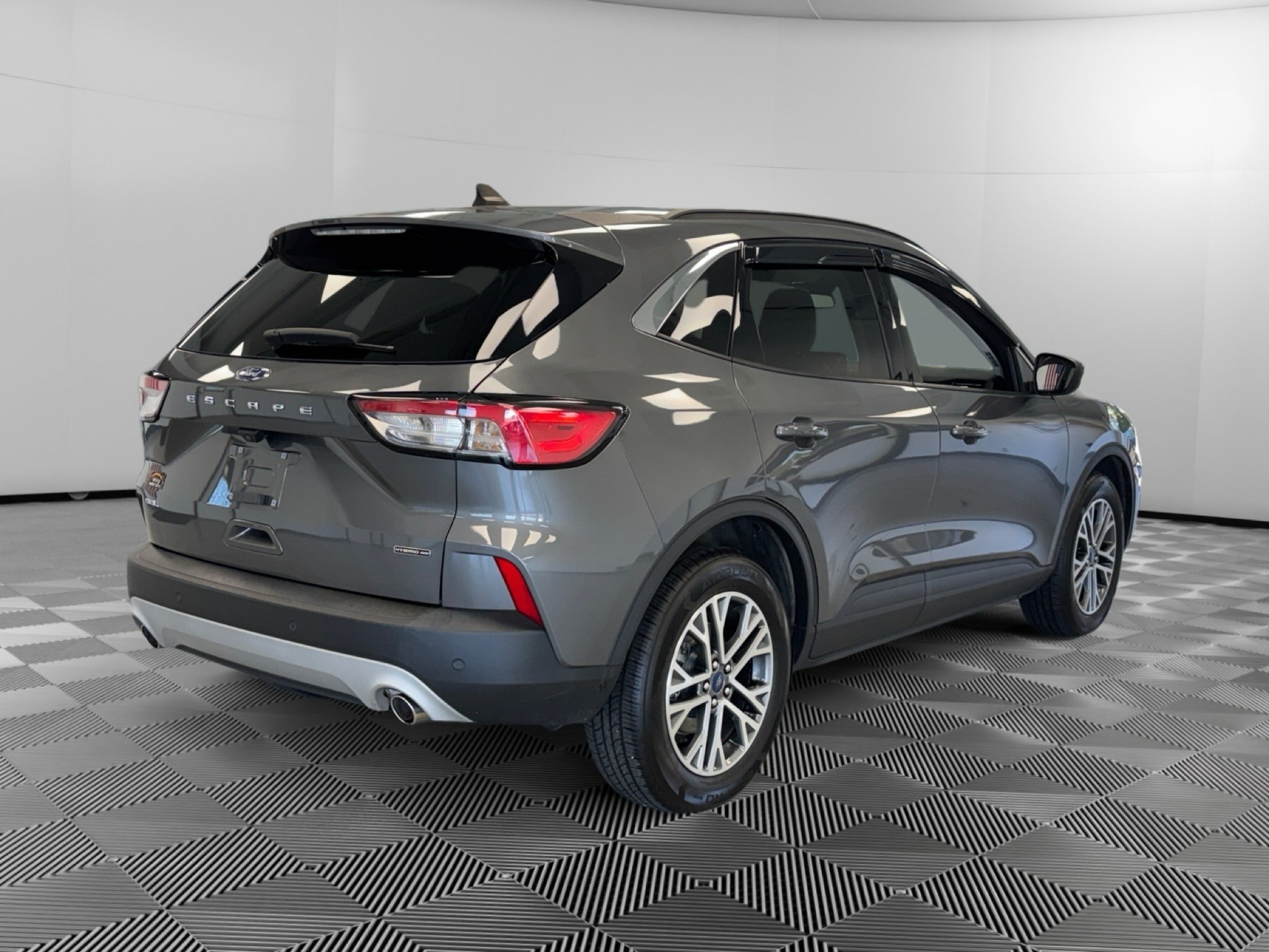 Used 2021 Ford Escape SEL w/ Technology Package AWD/4WD image 8