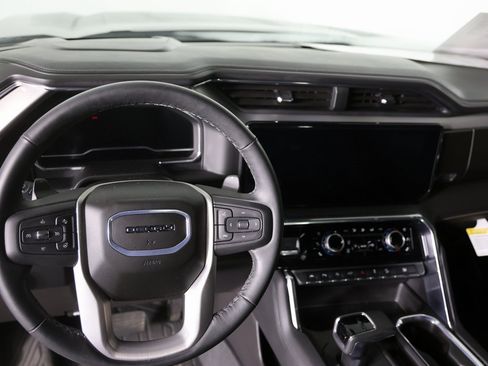 Used 2024 GMC Sierra 1500 Denali w/ Denali Reserve Package image 5