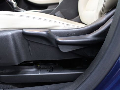 Used 2021 Buick Encore GX Preferred FWD image 39