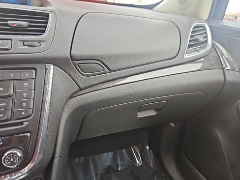 Used 2014 Buick Encore FWD image 21