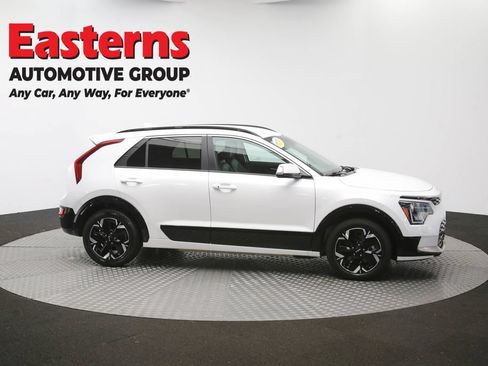 Used 2023 Kia Niro Wind w/ Wind Preserve Package FWD image 46