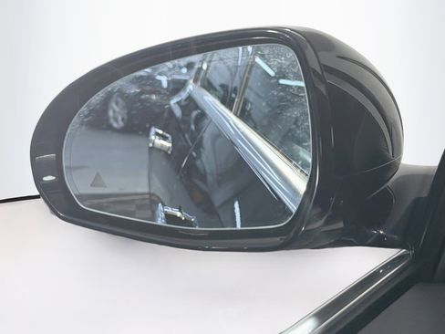 Used 2025 Mercedes-Benz E 350 Sedan w/ Winter Package image 16