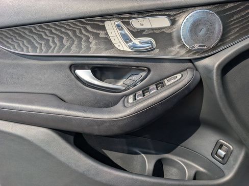 Used 2017 Mercedes-Benz GLC 300 4MATIC Coupe image 18
