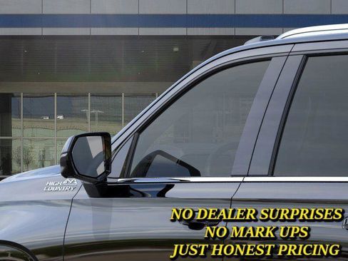 New 2026 Chevrolet Suburban High Country w/ LPO, Illumination Package RWD image 12