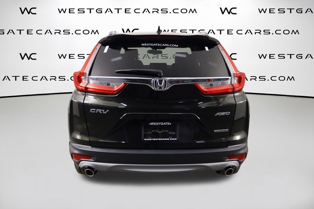 Used 2018 Honda CR-V Touring image 4