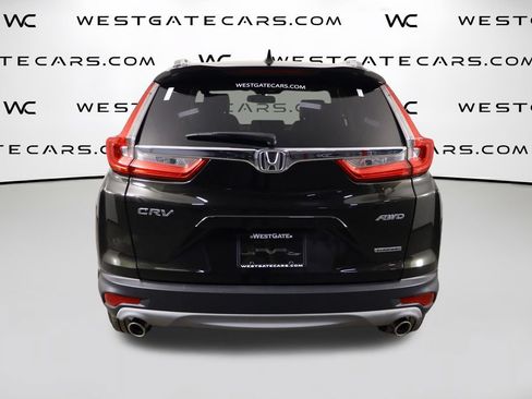 Used 2018 Honda CR-V Touring image 4