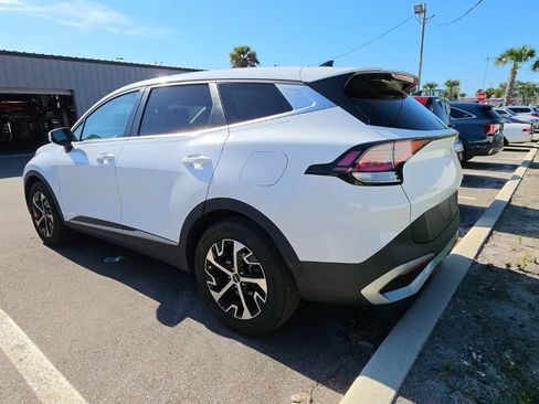 Certified 2024 Kia Sportage EX FWD image 11