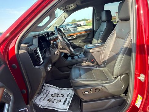 Used 2022 GMC Sierra 1500 Denali w/ Technology Package AWD/4WD image 13