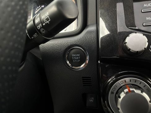 Used 2023 Toyota 4Runner TRD Off-Road Premium w/ Off Road Premium Plus Package AWD/4WD image 30