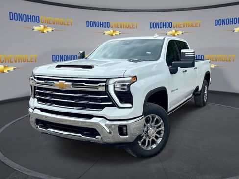 New 2026 Chevrolet Silverado 3500 LTZ w/ LTZ Plus Package AWD/4WD image 4