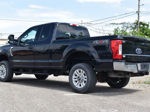 Used 2019 Ford F250 XLT AWD/4WD image 7