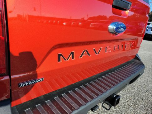 Used 2023 Ford Maverick Lariat w/ Lariat Luxury Package image 10