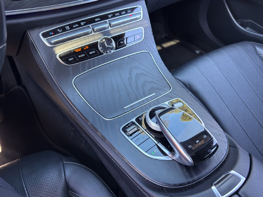 Used 2019 Mercedes-Benz E 300 image 15