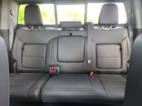 Used 2024 GMC Sierra 1500 Denali w/ Denali Reserve Package AWD/4WD image 8