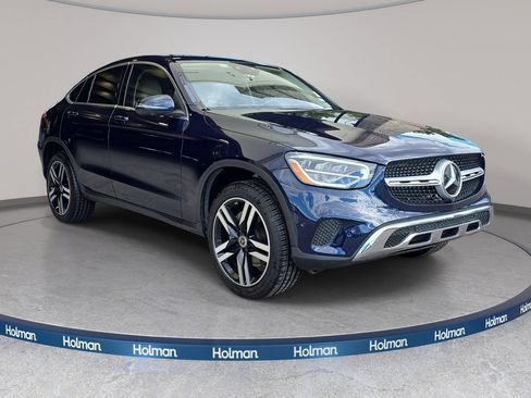 Used 2021 Mercedes-Benz GLC 300 4MATIC Coupe image 4