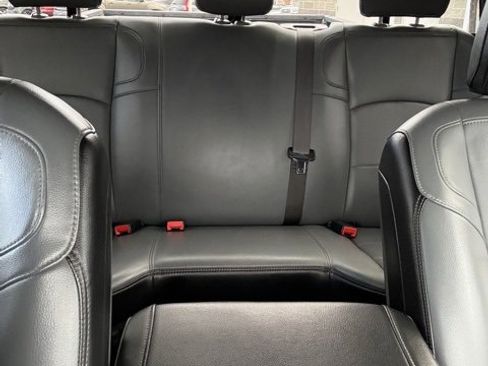 Used 2022 RAM 3500 Tradesman w/ Chrome Appearance Group image 35