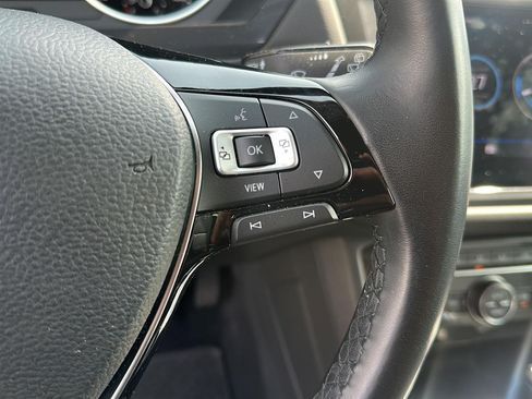 Used 2019 Volkswagen Tiguan SE AWD/4WD image 14