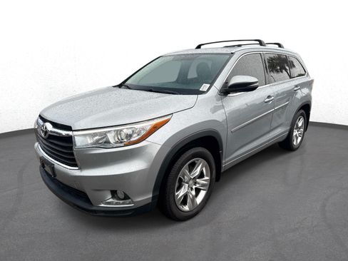 Used 2015 Toyota Highlander Limited AWD/4WD image 7