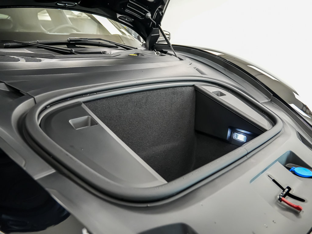Used 2024 Porsche Taycan RWD image 15