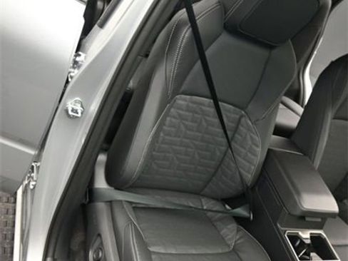 New 2025 Toyota 4Runner TRD Off-Road Premium image 16