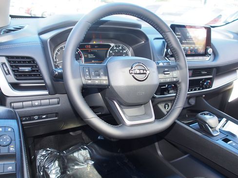 New 2026 Nissan Rogue Dark Armor image 14