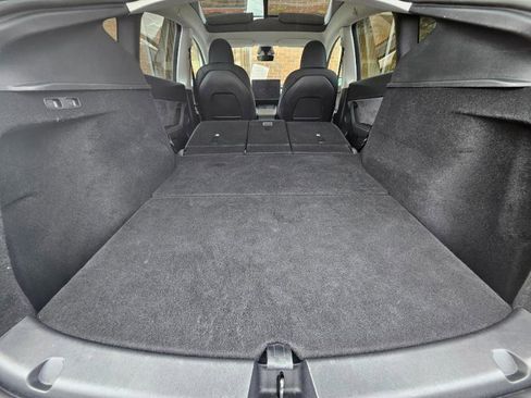 Used 2023 Tesla Model Y Long Range image 71