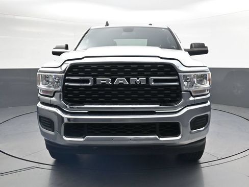 Used 2022 RAM 2500 Big Horn AWD/4WD image 12